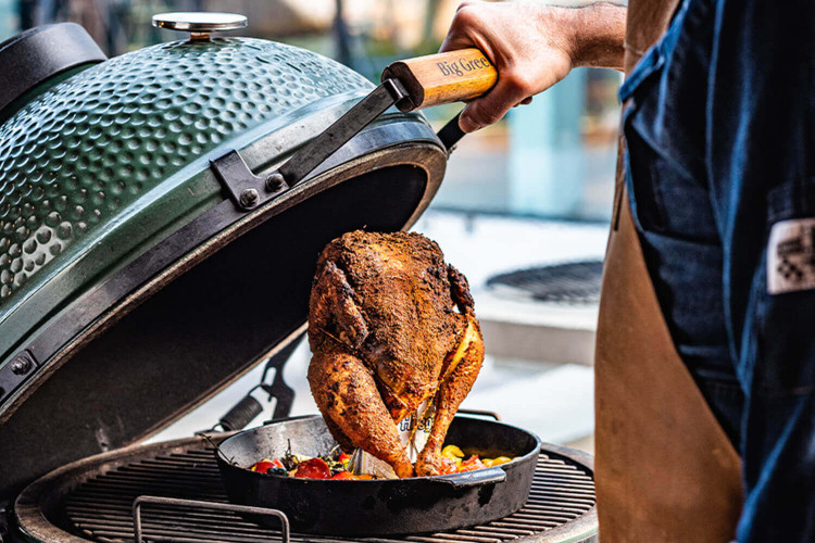 Support à rôtir vertical pour canette de bière et poulet Big Green Egg - Ustensile pliable