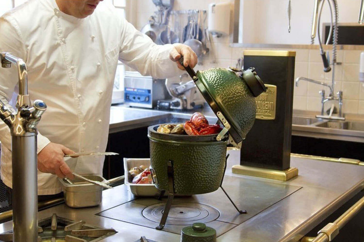 Barbecue charbon de bois Big Green Egg Mini polyvalent en céramique - Haut de gamme