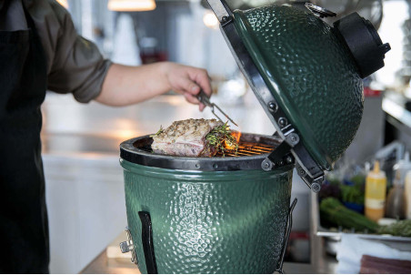Barbecue charbon de bois Big Green Egg Mini polyvalent en céramique - Haut de gamme