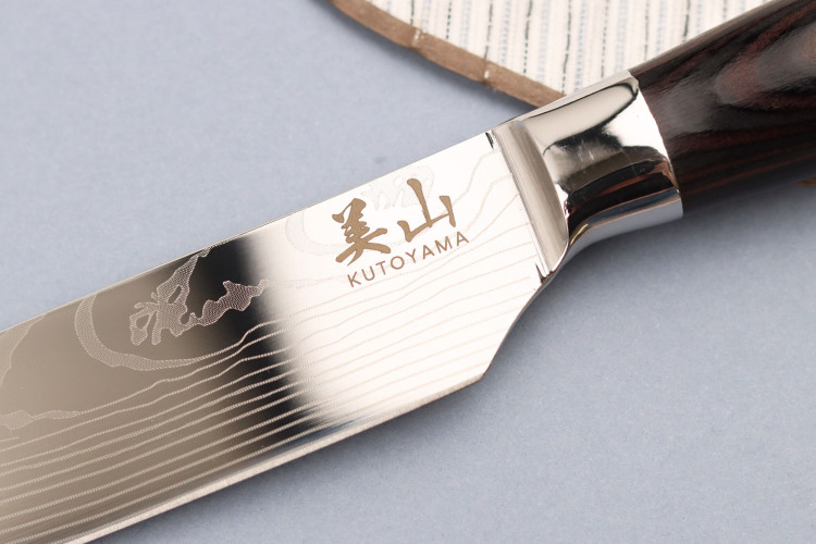 Couteau santoku en acier inoxydable Kutoyama Black Pakka 12cm