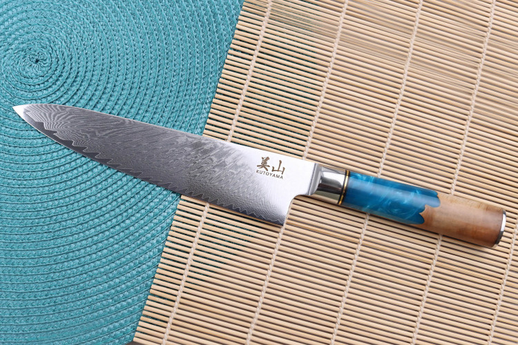 Couteau de chef Kutoyama Damas Azur lame acier VG10 20cm