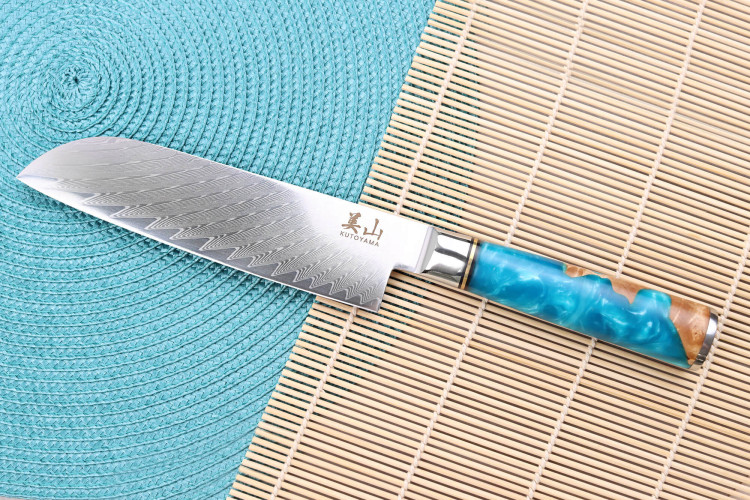 Couteau santoku Kutoyama Damas Azur lame acier VG10 17cm