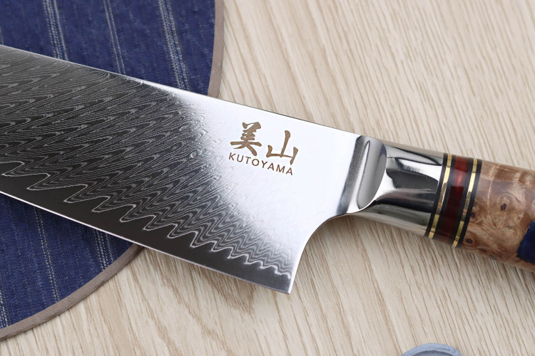 Couteau de chef Kutoyama Damas Nid d'Abeille lame acier VG10 19cm