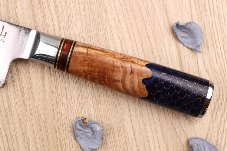 Couteau santoku Kutoyama Damas Nid d'Abeille lame acier VG10 17cm