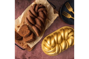 Moule à cake torsadé Nordic Ware en fonte d'aluminium antiadhésif 2